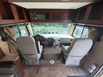 2015 Thor Motor Coach ACE A.C.E. 30 1 30.1 photo 9