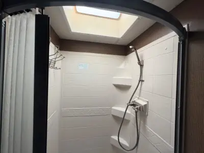 2015 Thor Motor Coach ACE A.C.E. 30 1 30.1 photo 19
