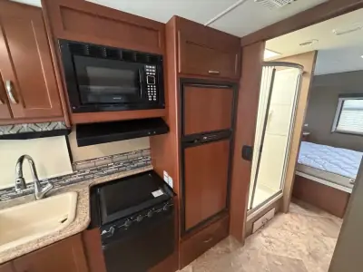 2015 Thor Motor Coach ACE A.C.E. 30 1 30.1 photo 15