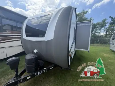 2021 Palomino Real-Lite Mini RL189 photo 4
