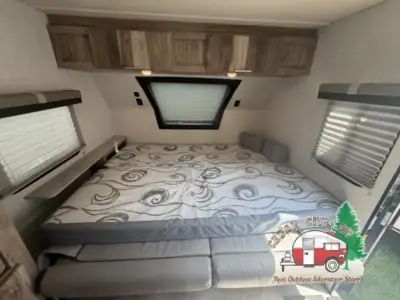 2021 Palomino Real-Lite Mini RL189 photo 13