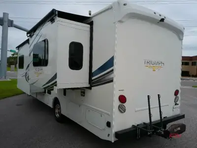 2024 Nexus Triumph 29T photo 5