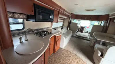 2011 Serrano Serrano Series 31V photo 19