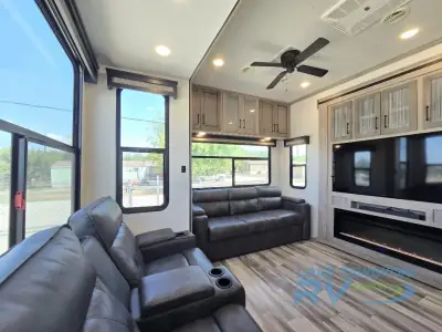 2024 Heartland Big Country 3900MO photo 10