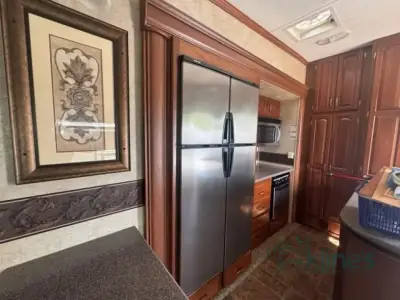 2011 Keystone Alpine 3500RE photo 5