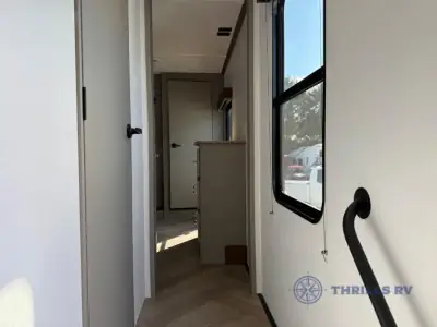 2026 Keystone Sprinter 3920DSL photo 9