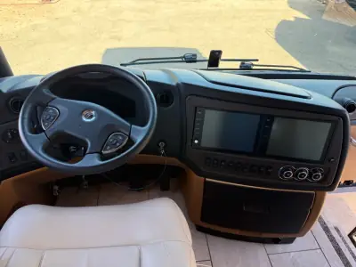 2020 Tiffin Motorhomes ALLEGRO BUS 37AP photo 51