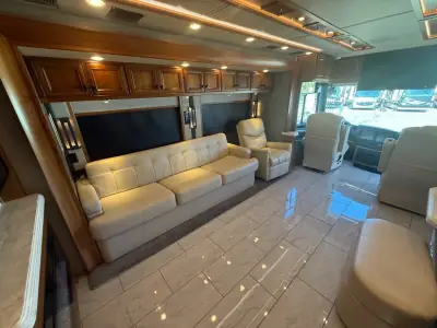 2020 Tiffin Motorhomes ALLEGRO BUS 37AP photo 47