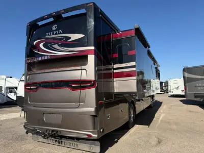 2020 Tiffin Motorhomes ALLEGRO BUS 37AP photo 5