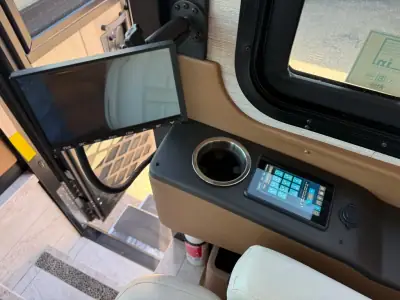 2020 Tiffin Motorhomes ALLEGRO BUS 37AP photo 53