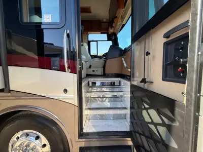 2020 Tiffin Motorhomes ALLEGRO BUS 37AP photo 24