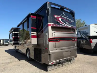 2020 Tiffin Motorhomes ALLEGRO BUS 37AP photo 4