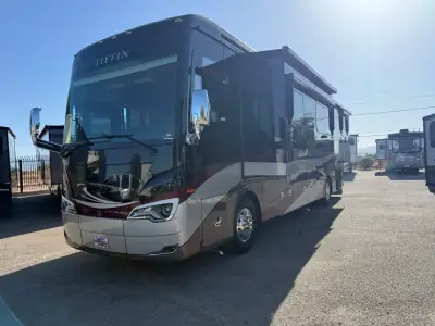 2020 Tiffin Motorhomes ALLEGRO BUS 37AP photo 3