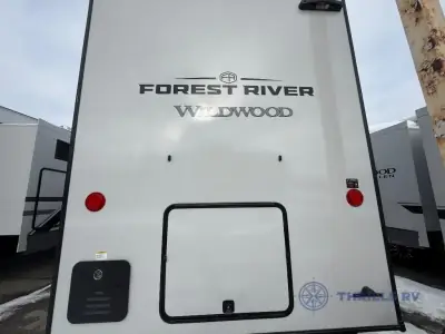 2027 Forest River Wildwood Heritage Glen Elite Series 36FL photo 12