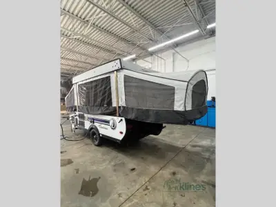 2020 Coachmen Clipper Camping Trailers 108ST Sport