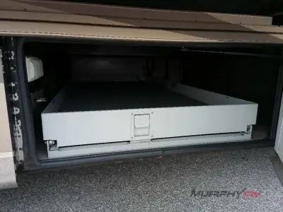 2005 Newmar Dutch Star 4009 photo 16