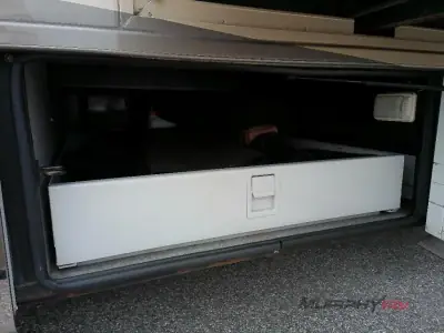 2005 Newmar Dutch Star 4009 photo 15