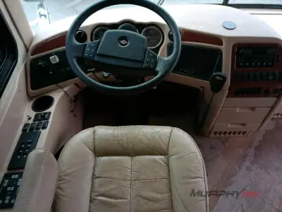 2005 Newmar Dutch Star 4009 photo 43