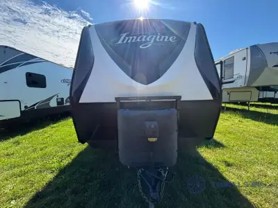 2018 Grand Design Imagine 3170BH photo 3