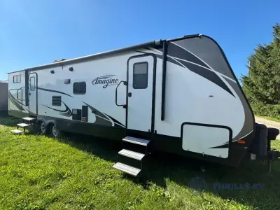2018 Grand Design Imagine 3170BH photo 4