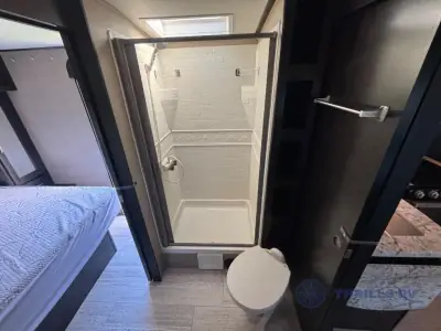 2018 Grand Design Imagine 3170BH photo 19