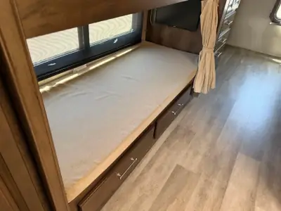 2020 Entegra Coach ACCOLADE 37L photo 16