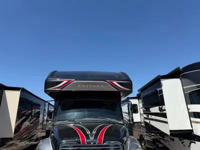 2020 Entegra Coach ACCOLADE 37L photo 4
