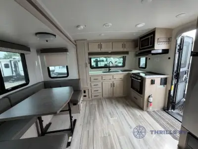2023 Forest River Flagstaff Micro Lite 25FKS photo 19