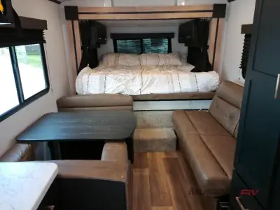 2023 Keystone Outback Ultra Lite 240URS photo 18