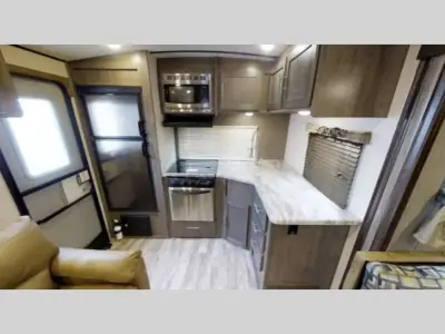 2018 Forest River Surveyor 251RKS photo 32