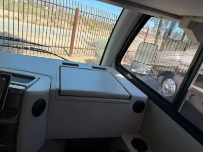 2023 Thor Motor Coach VEGAS 24 3 photo 19