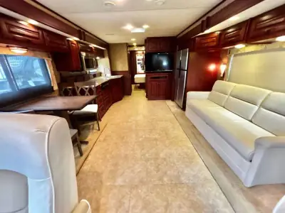 2013 Forest River BERKSHIRE M-390RB photo 20