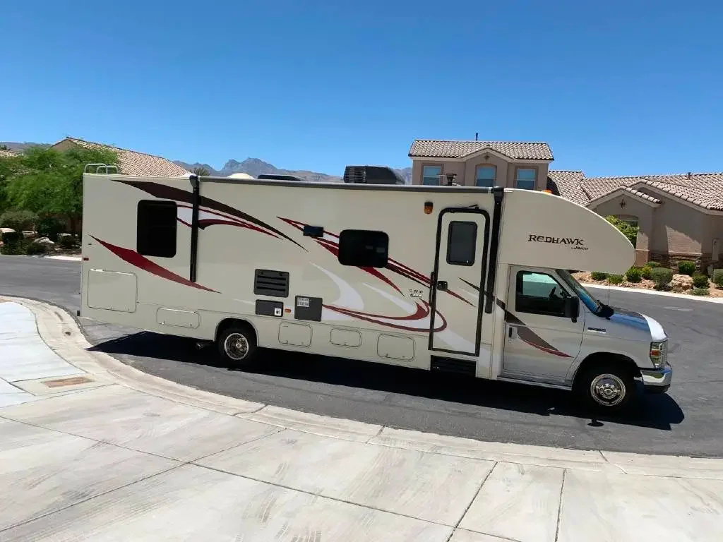2017 JAYCO REDHAWK exterior