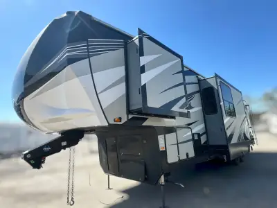 2020 Heartland CYCLONE 3600 photo 3