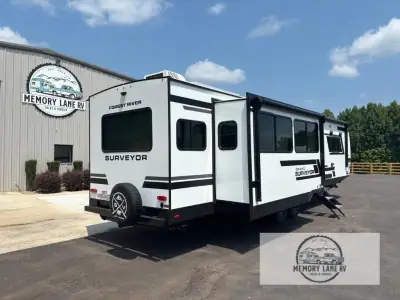 2027 Forest River Surveyor Grand Surveyor 305 RLBS photo 3