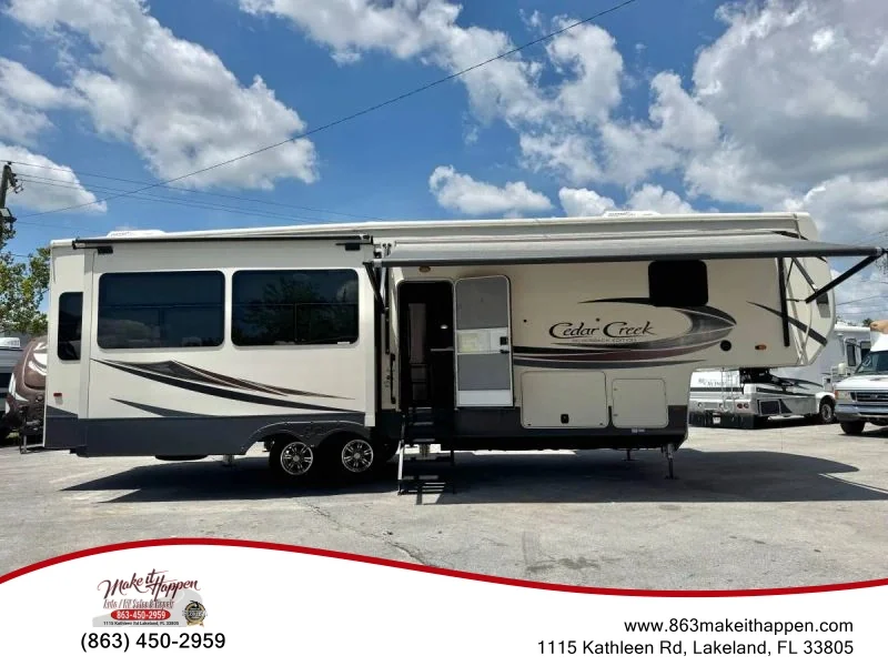2020 Cedar Creek By Forest River Silverback Fifth Wheel 31IK exterior