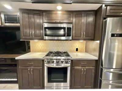 2020 Cedar Creek By Forest River Silverback Fifth Wheel 31IK photo 8