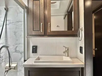 2020 Cedar Creek By Forest River Silverback Fifth Wheel 31IK photo 25