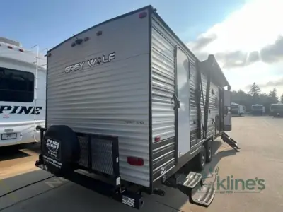 2021 Forest River Cherokee Grey Wolf 26DBH photo 5