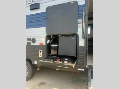 2021 Forest River Cherokee Grey Wolf 26DBH photo 6