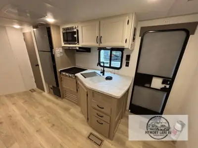 2027 Coachmen COACHMEN Clipper 292TB photo 18