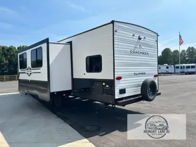 2027 Coachmen COACHMEN Clipper 292TB photo 5