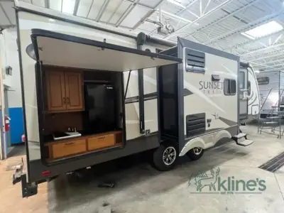 2017 Crossroads Sunset Trail Grand Reserve ST26BB photo 13