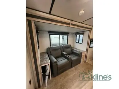 2021 Coachmen Spirit Ultra Lite 1943RB photo 12
