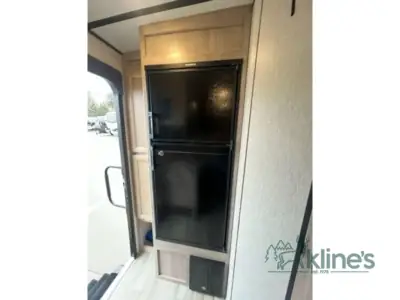 2021 Coachmen Spirit Ultra Lite 1943RB photo 10