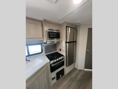 2024 Coachmen Catalina Legacy Edition 243RBS photo 10