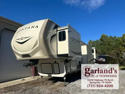 2019 Keystone Montana 3791RD photo 3