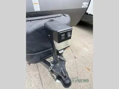 2019 Coachmen Catalina SBX 261BH photo 3