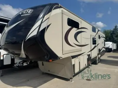 2017 Grand Design Solitude 377MB photo 3