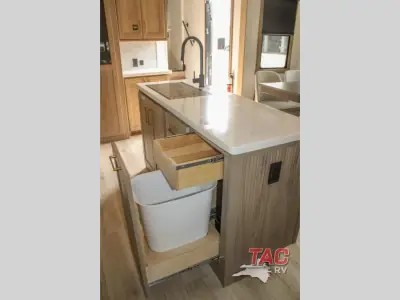 2027 Forest River Rockwood Signature 401SFB photo 18